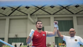 Боксёр Айбек Оралбай вышел в финал Азиады-2026