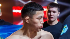 Асылжан Таскет бросил вызов Вандерлею