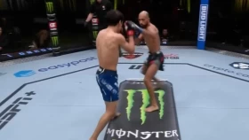 Азат Максум получил бонус за лучший бой вечера