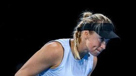 Юлия Путинцева не сумела выйти в финал турнира в Аделаиде
