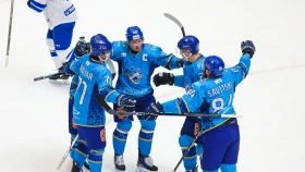«Барыс» сотворил сенсацию и одержал третью победу в сезоне