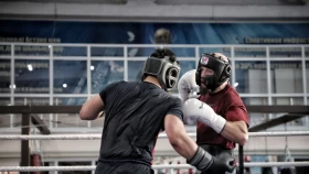 Сборная Казахстана по боксу готовится к турниру в Италии