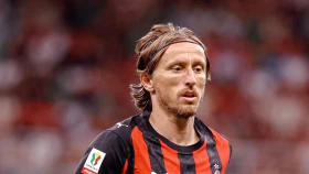 «Милан» одержал победу в дебютной игре Модрича (видео)