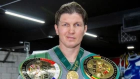 Василий Жиров бокстан Қазақстан құрамасын басқаруға дайын екенін айтты