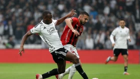 «Бешикташ» сенсационно уступил «Генчлербирлиги» (видео)