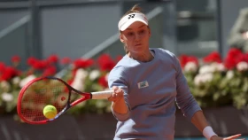 Елена Рыбакина снялась с турнира в Риме