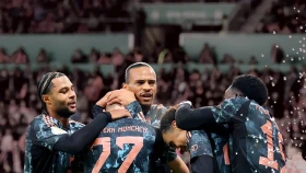 «Бавария» продолжает сметать соперников (видео)