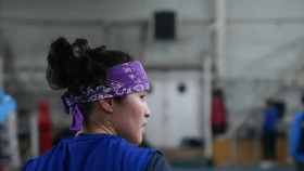 Кызайбай стартовала на Чемпионате мира с победы нокаутом