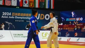 Галия Тынбаева победила Абибу Абужакынову в битве за бронзу чемпионата Азии