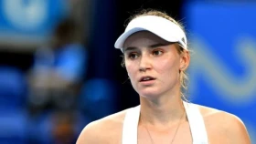 Рыбакина ірі жеңіспен Дубай турнирінің үшінші айналымына өтті