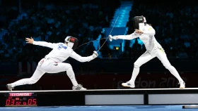 Казахстанские фехтовальщики завоевали «серебро» на юниорском этапе Кубка мира