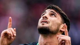 «Фейеноорд» продолжает погоню за ПСВ (видео)