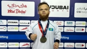 Қазақстандықтар пауэрлифтингтен Әлем Кубогында бес медаль жеңіп алды