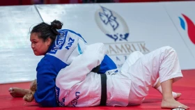 Акерке Рамазанова с победы стартовала на Гран-при в Хорватии