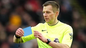 FIFA футболда көк қағазды енгізу туралы қауесеттер туралы пікір айтты