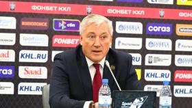 «Барыс» официально представил новый тренерский штаб