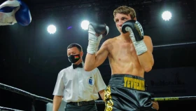 Павлов стартовал на первом ЧРК после возвращения в любители (видео)