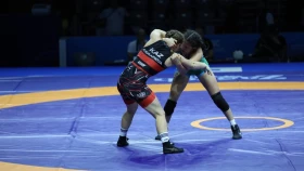 Определились финалисты ЧРК по греко-римской и женской борьбе