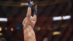 Асу Алмабаев: Рост не важен, главное, чтобы Джонсон сделал вес, остальное будем решать в октагоне