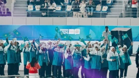 Канвон шеруінде көк туымыз желбіреді