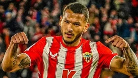 Луис Суарестің хет-тригі «Севильяны» Испания Кубогынан шығарып жіберді