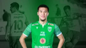 Казахстанский полузащитник продлил соглашение с родным клубом «Атырау»