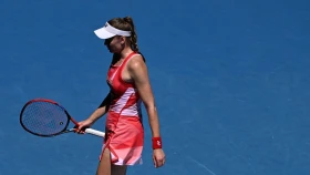 Рыбакина о победе над 16-летней Джонс: Когда я не знаю соперницу, стараюсь сконцентрироваться на своей игре