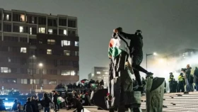 Израильдік футбол клубының жанкүйері достарын құтқару үшін араб тілінде сөйлеген