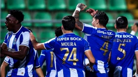 Порту продолжает уверенно лидировать (видео)