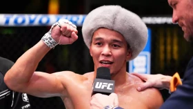 Мақсатымыз – UFC белбеуі: Асу Алмабаевтың бапкері файтердің жоспарын айтты