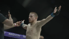 Даулет Усербай проиграл нокаутом Ефимову (видео)