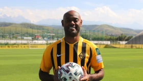 Вагнер Лав: Очень счастлив быть выбранным легендой «Кайрата»