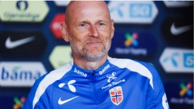 Столе Сольбаккен: Нам нужно создавать больше моментов против Казахстана