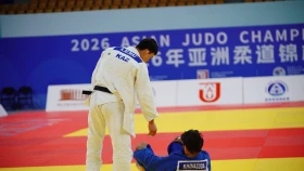 Төрт жылдан кейінгі алтын: Алмат Әділет Азия чемпионы атанды