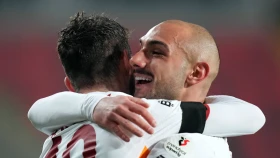 Мората дебютировал в Суперлиге. «Галатасарай» победил (видео)