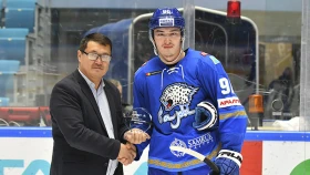 «Барыс» Асетовпен 2028 жылға дейін келісімшартты ұзартты