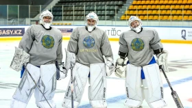Назван окончательный состав женской команды Казахстана по хоккею на домашний чемпионат Азии