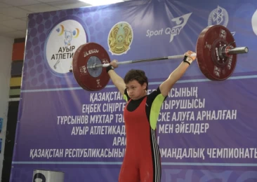 Үлгі бар шұлықтардағы порно видео Фрикциялық секс