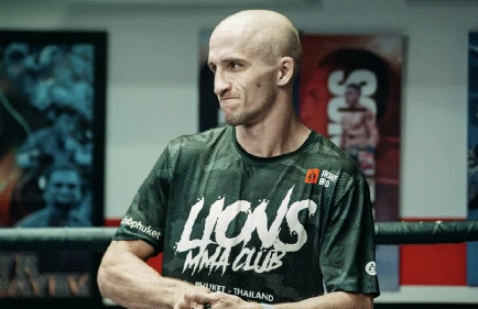 Валерий Гусаров слетел с чемпионского боя