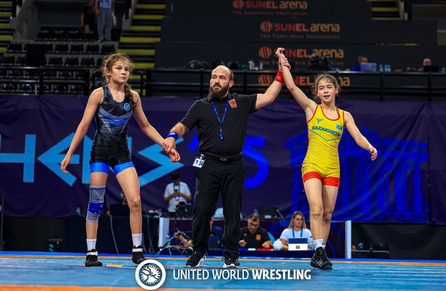 Қазақстан әйелдер күресінен U17 әлем чемпионатын екі медальмен аяқтады