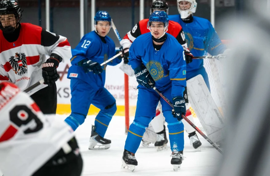 Сборная Казахстана завоевала серебро Чемпионата мира