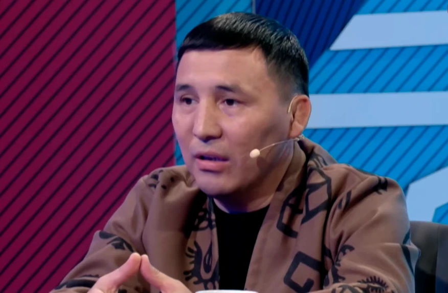 Бапкер Қонысбек Төкенов Айдос Сұлтанғалидің жеңісі туралы: Өзімді ең бақытты адам сезіндім