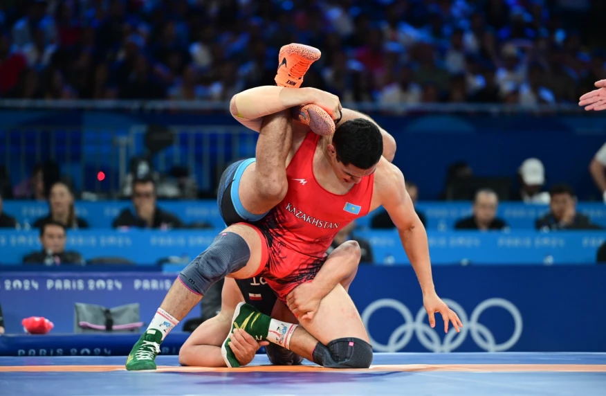 «Классики» вступают в борьбу за корону! Где и во сколько смотреть чемпионат Казахстана по борьбе