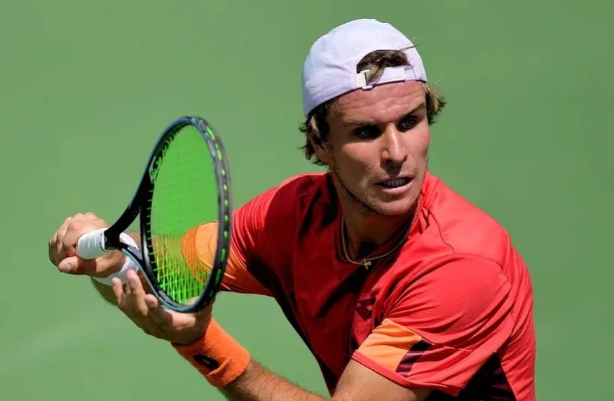 Попко вышел в полуфинал турнира во Флориде