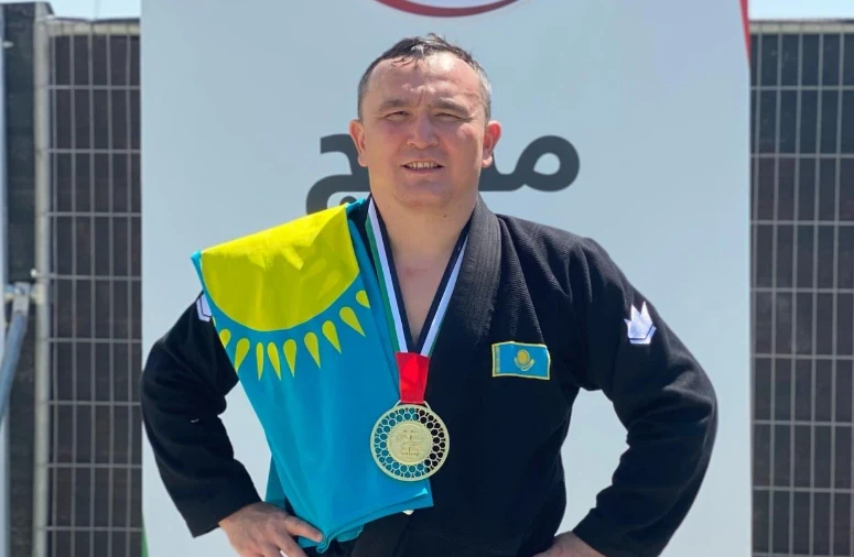 Айдар Махметов Кабардиев – Ашурлаев жекпе-жегі туралы: Шоу көрсете алатын екі лайықты қарсылас