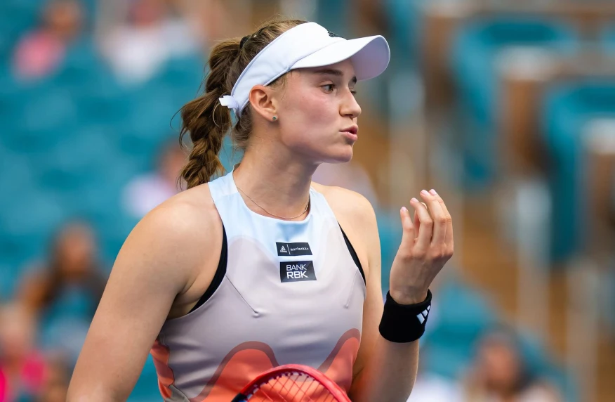 Рыбакина Роллан Гаррос турнирінің қазіргі чемпионынан жеңілді