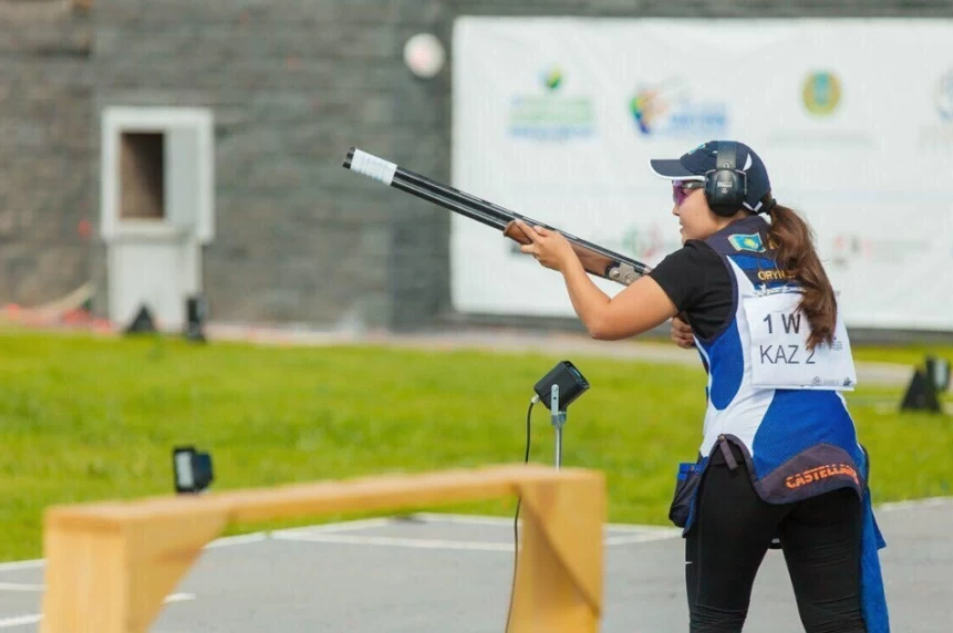 Стенд ату: жақында отбасын құрған спортшы жұп Париж жолдамасына таласады