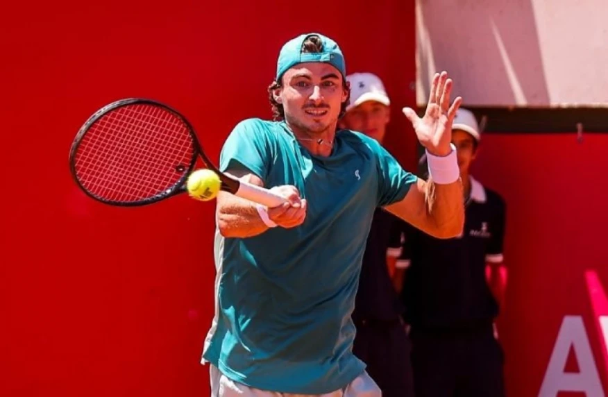 Тимофей Скатов вышел во второй круг турнира ATP 250 в Португалии