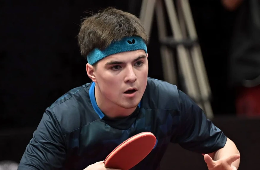 Алан Курмангалиев примет участие в WTT Singapore Youth Smash