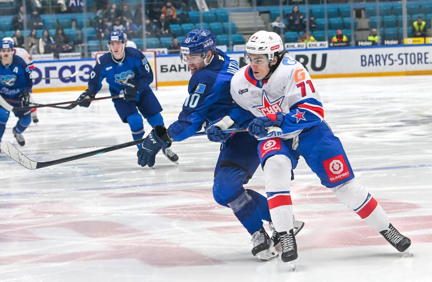 «Барыс» крупно уступил СКА в Астане